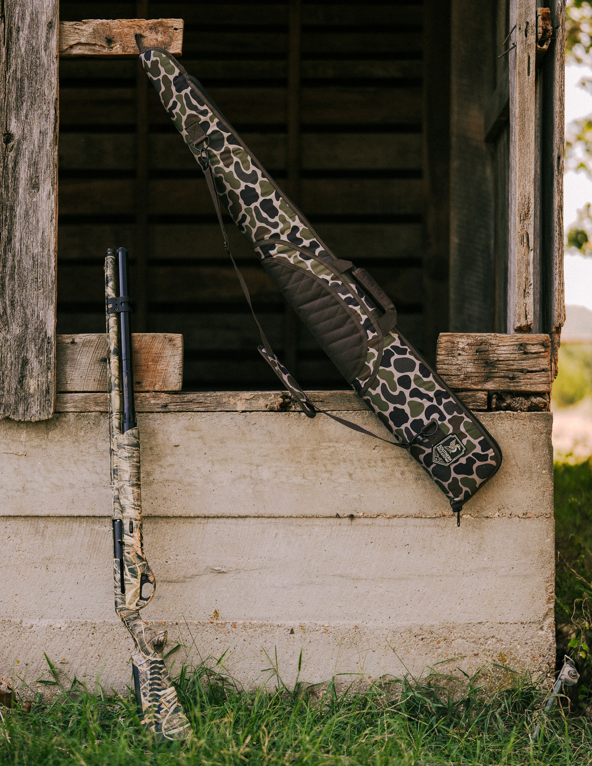 Vintage Frogskin Shotgun Bag